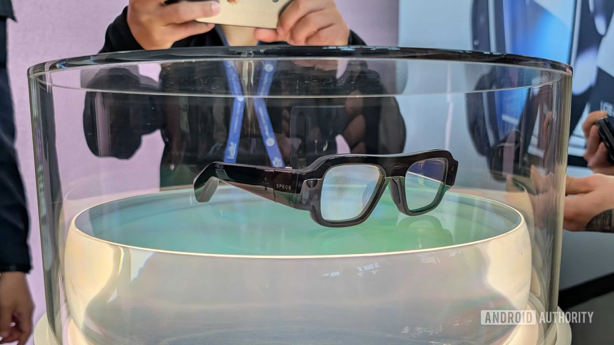 Snap's Upcoming Event to Showcase Features of Its $2,195 AR Glasses